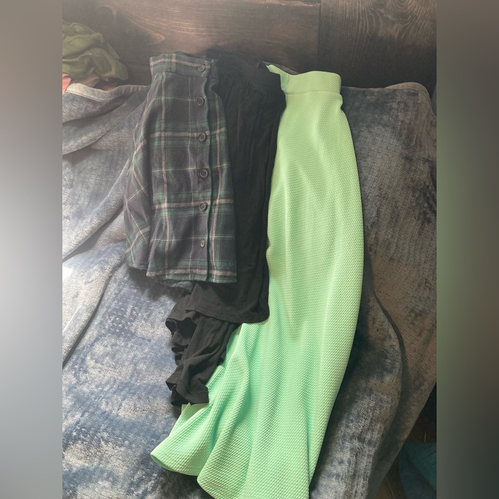 Lot of 3 skirts, size small and medium